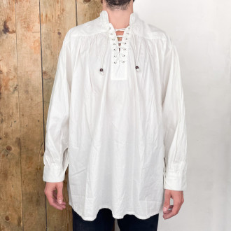D'Artagnan white shirt