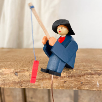 Hand-painted wooden fishing pendulum