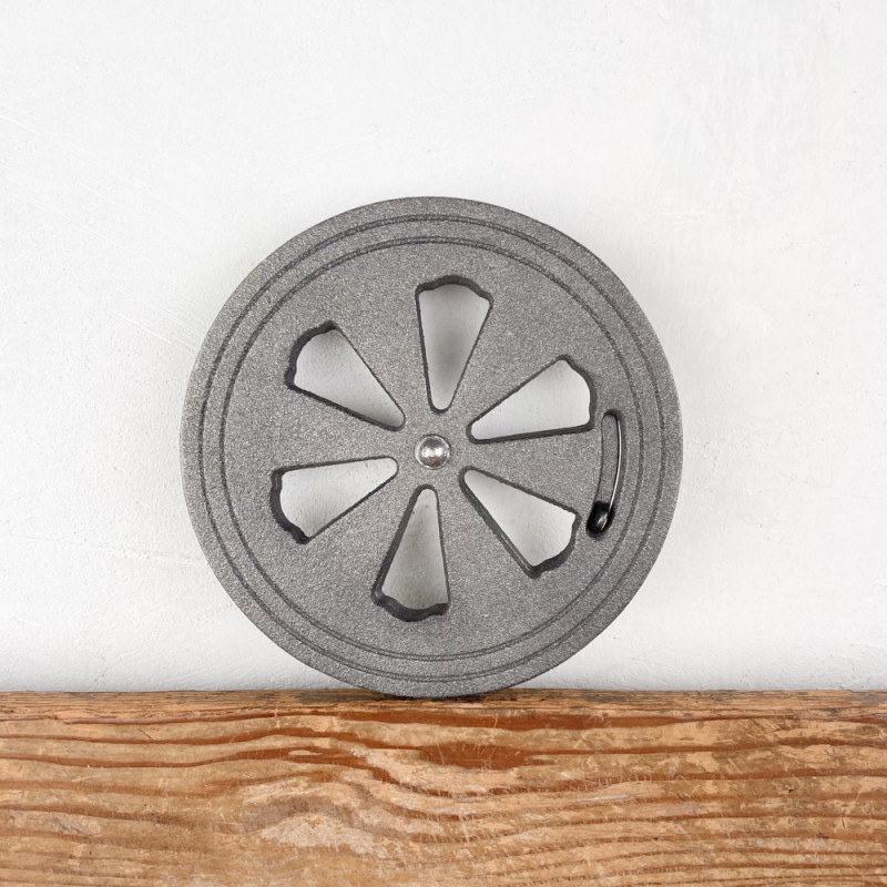 Adjustable round cast-iron ventilation grille Ø15cm
