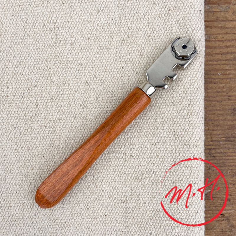 Glass cutter 6 knurls wood handle
