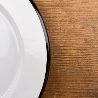 black border white enamel plate