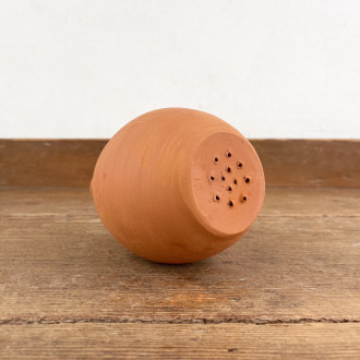 Terracotta chantepleure