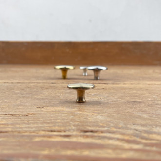 Round brass knob 2cm