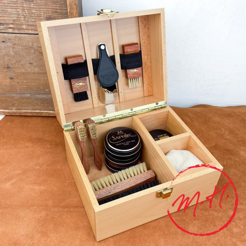 Beechwood polishing box Saphir Gold medal