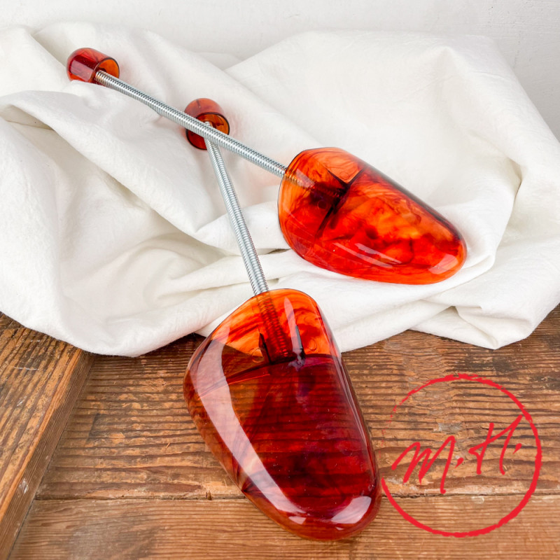 sapphire plastic shoe trees for men