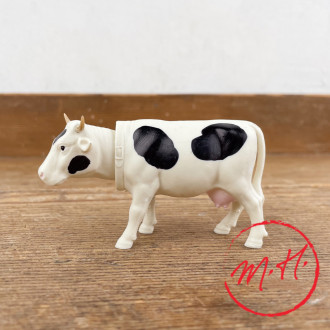 Nodding cow toy