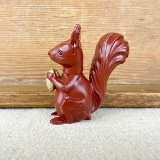 nodding Squirrel figurine