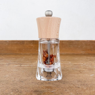 Oléron beech pepper mill