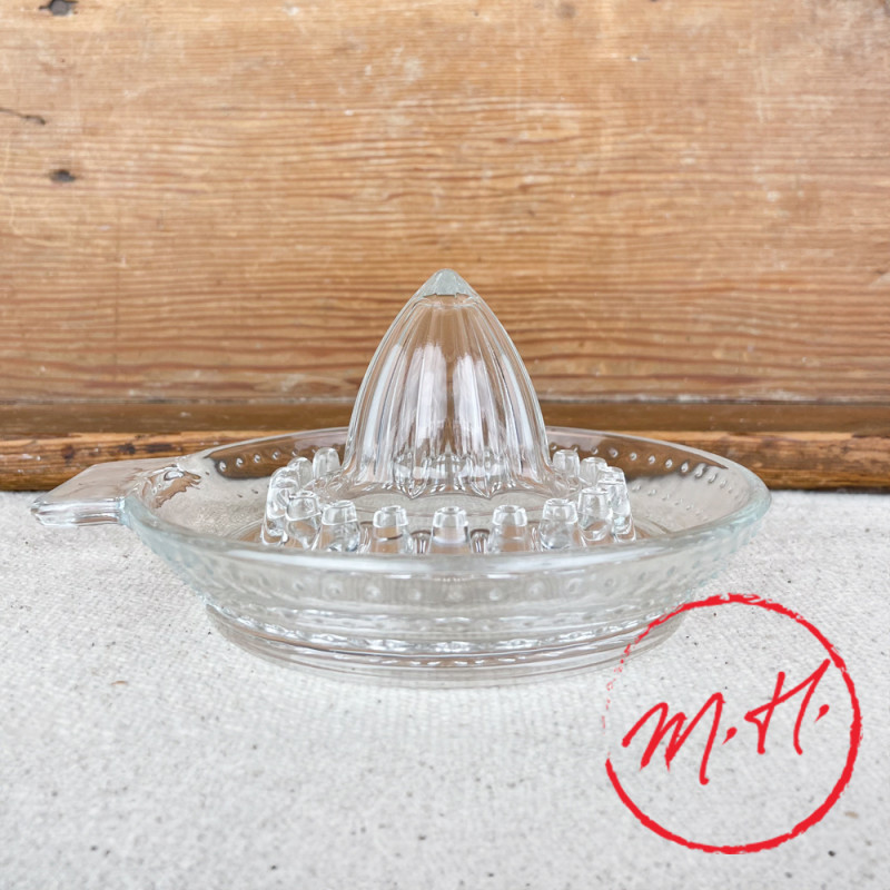 Presse-citron en verre
