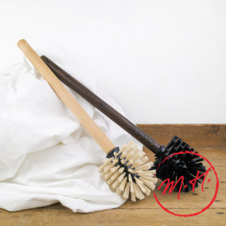 Toilet brush with replaceable head