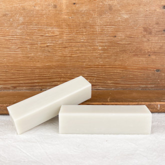 Solid terre de Sommières stain remover stick