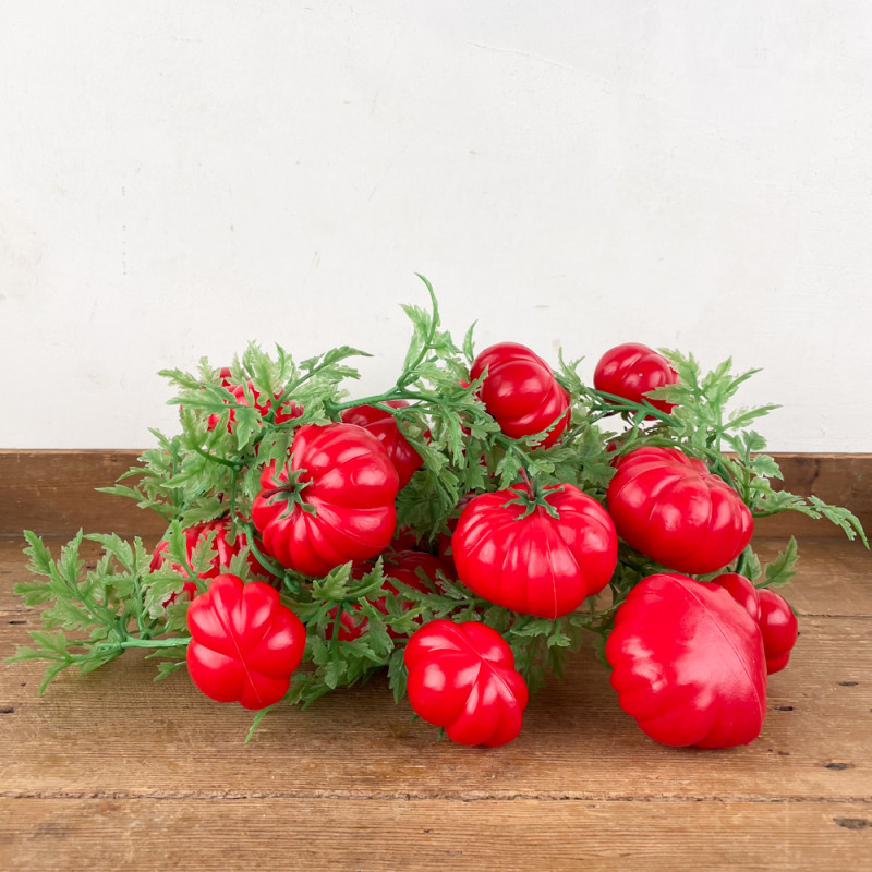 Plastic tomato garland