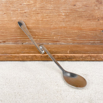 Angled jam spoon