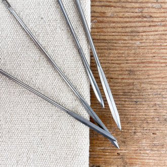 Stainless steel straight bridle needle made in France