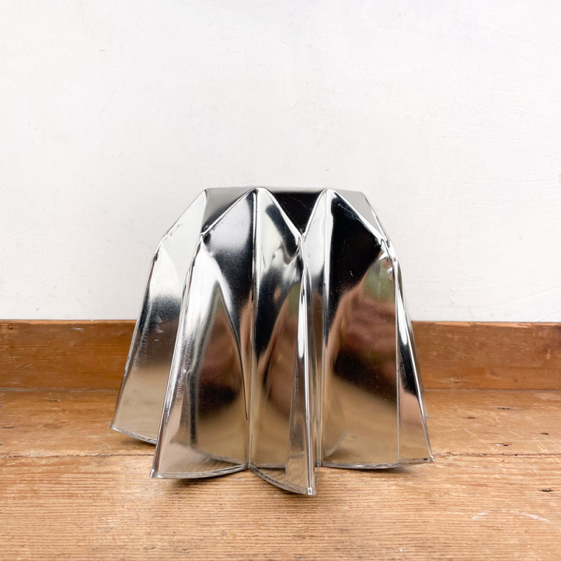 Pandoro tin mould