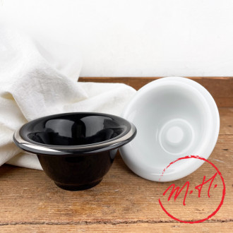 Round ceramic shaving bowl
