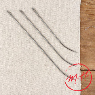 Curved larder needle