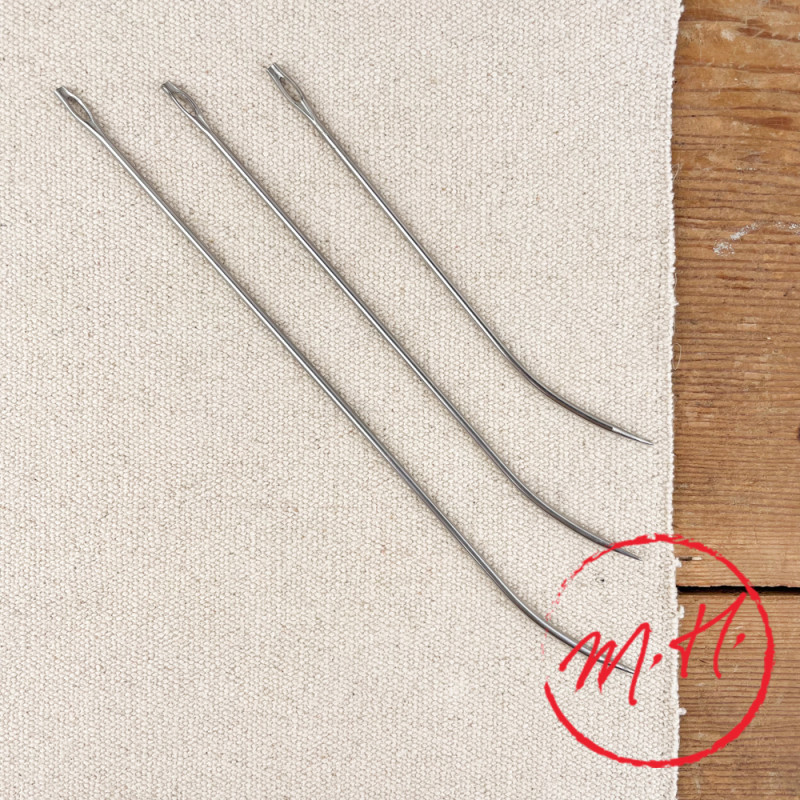 Curved larder needle