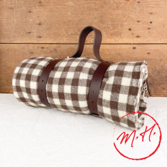 Camargue plaid with leather strap