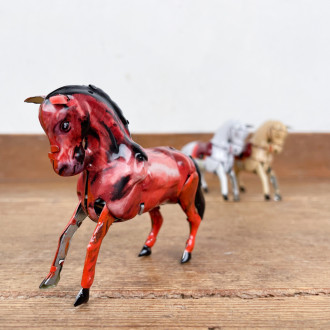 Cheval mécanique marron