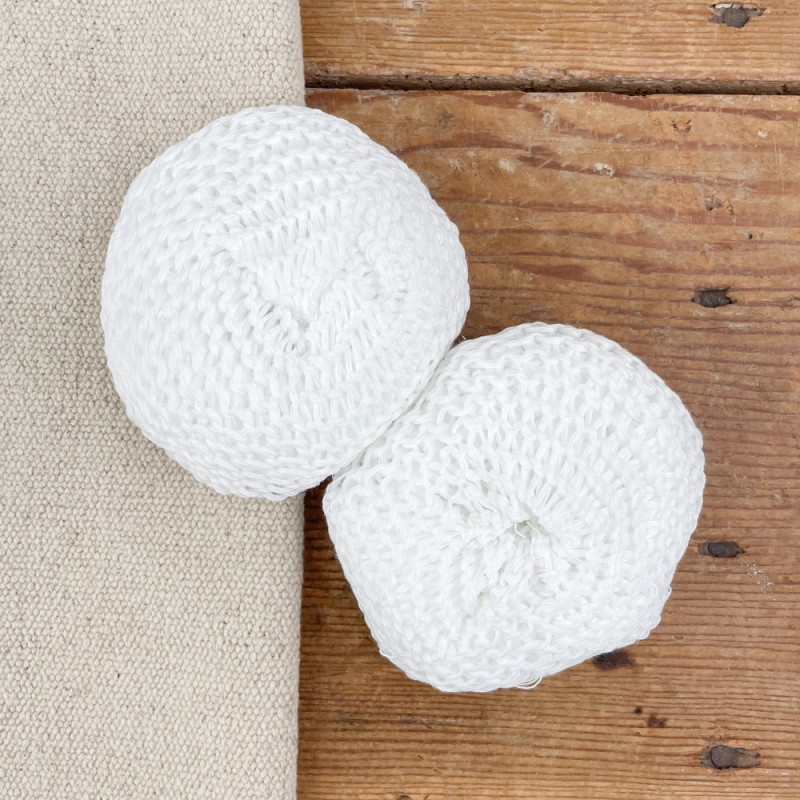 2 polishing sponges