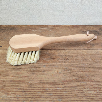 Redecker garden cushion brush