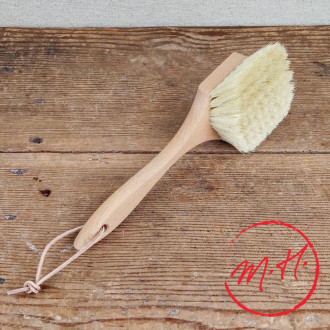 Garden cushion brush