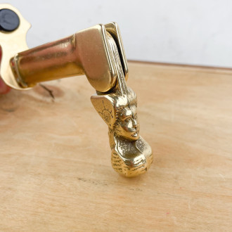Bergère head shutter stop