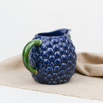 Grape decanter Bordallo Pinheiro