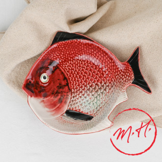 Hollow fish dish