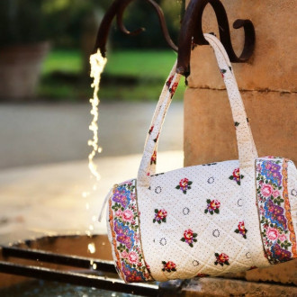 petit escampadou white and pink cotton bag