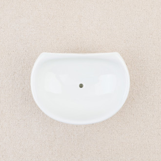 Wall-mounted porcelain soap dish