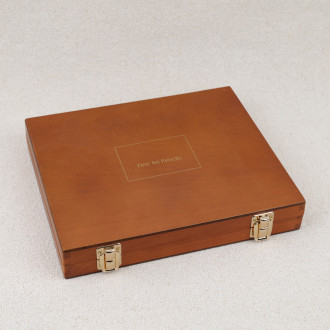 Coffret en bois avec 48 crayons de couleur