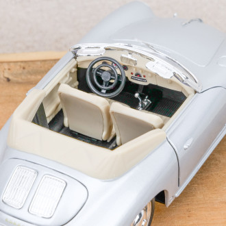 Miniature Porsche 356 B