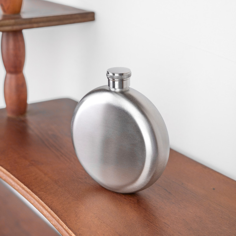 Round stainless steel flask 150 ml