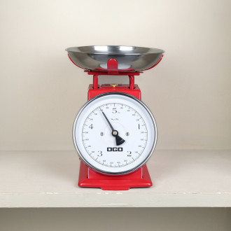 Red kitchen scale