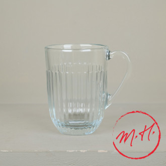 Mug en verre pressé