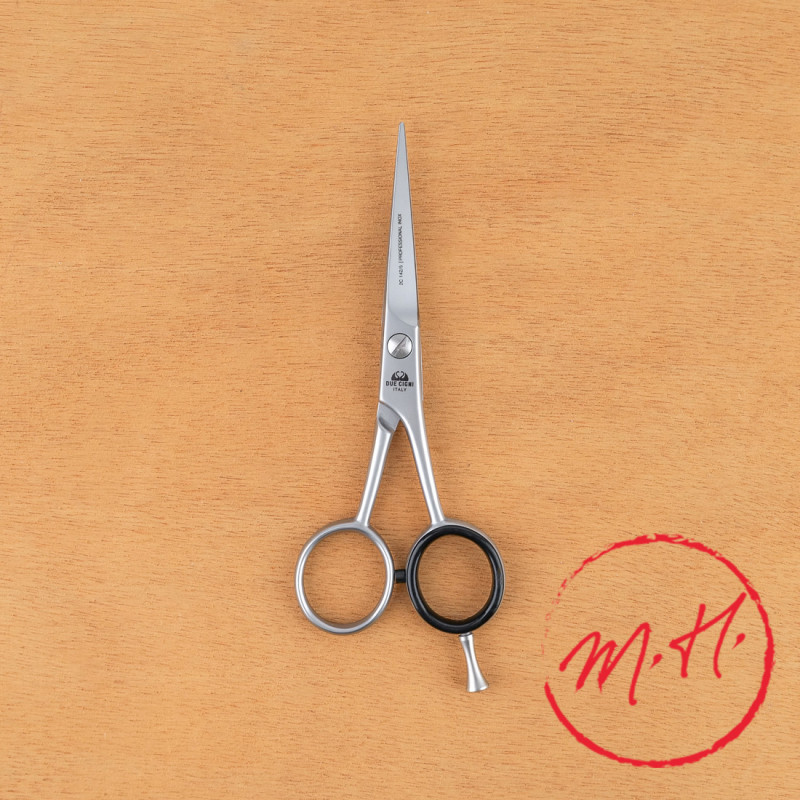 Ciseaux à barbe microdentés