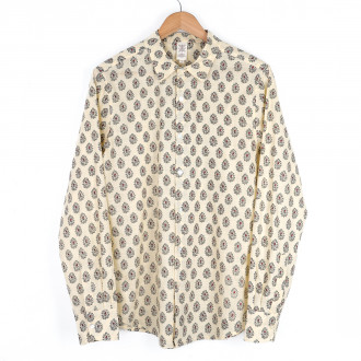 Provençal shirt with beige hawthorn motif