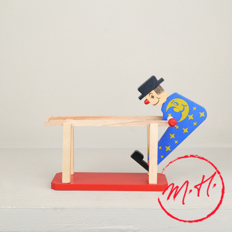 Clown wooden parallel bars