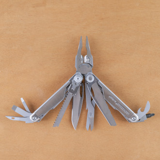 Leatherman Surge 21 fonctions