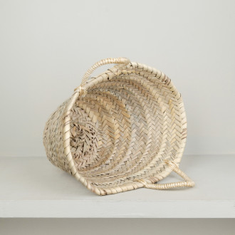 Small wicker basket