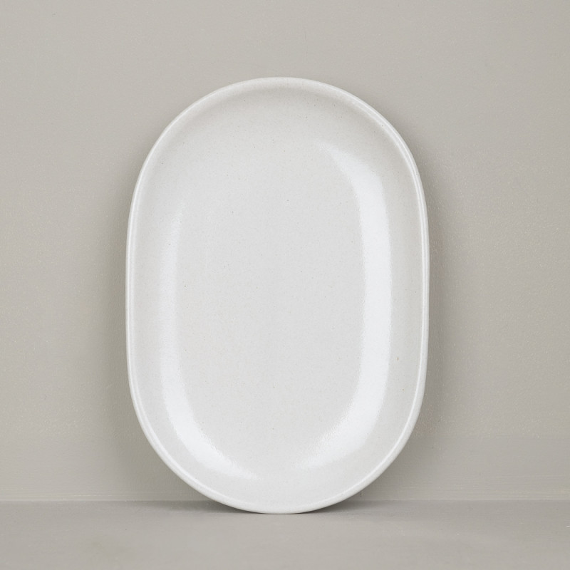 Plat ovale en grès naturel