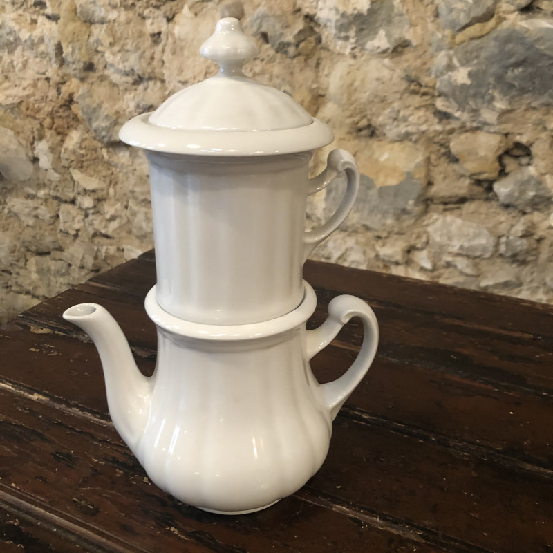 Porcelain coffee pot