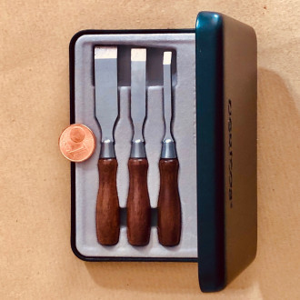 Set of 3 mini wood chisels