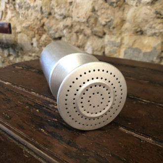 Salt shaker