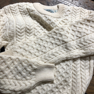 Pull Irlandais en laine tricoté
