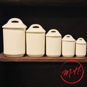 Set of 5 earthenware kitchen pots