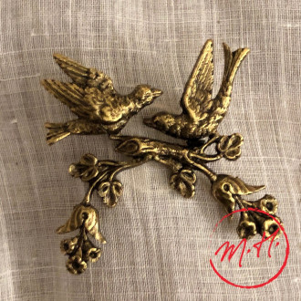 Pine Branch Birds