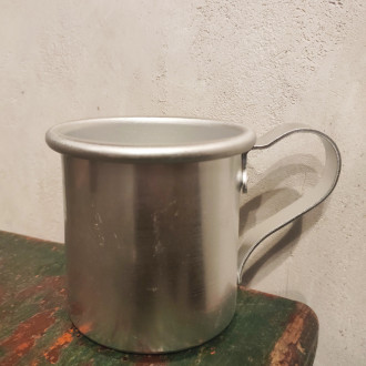 Mug en aluminium